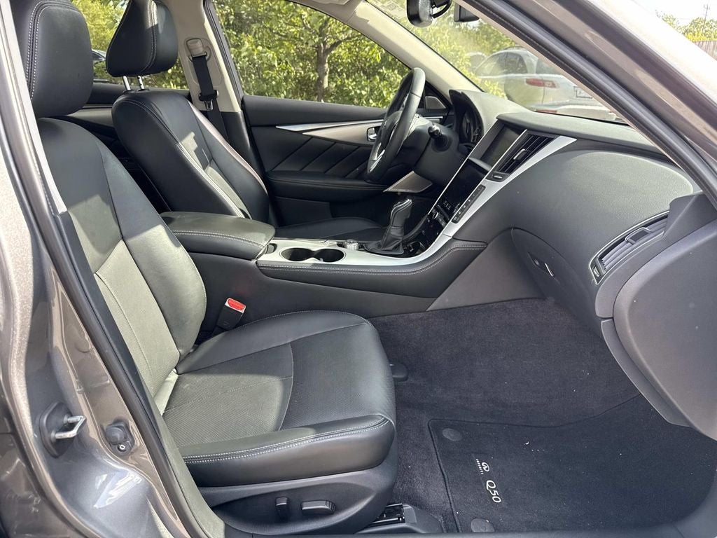 2023 INFINITI Q50 LUXE