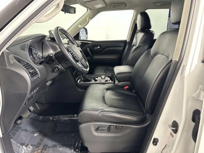 2024 INFINITI QX80 LUXE