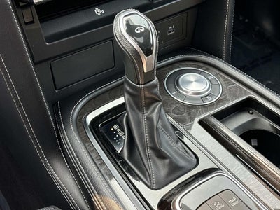 2024 INFINITI QX80 LUXE