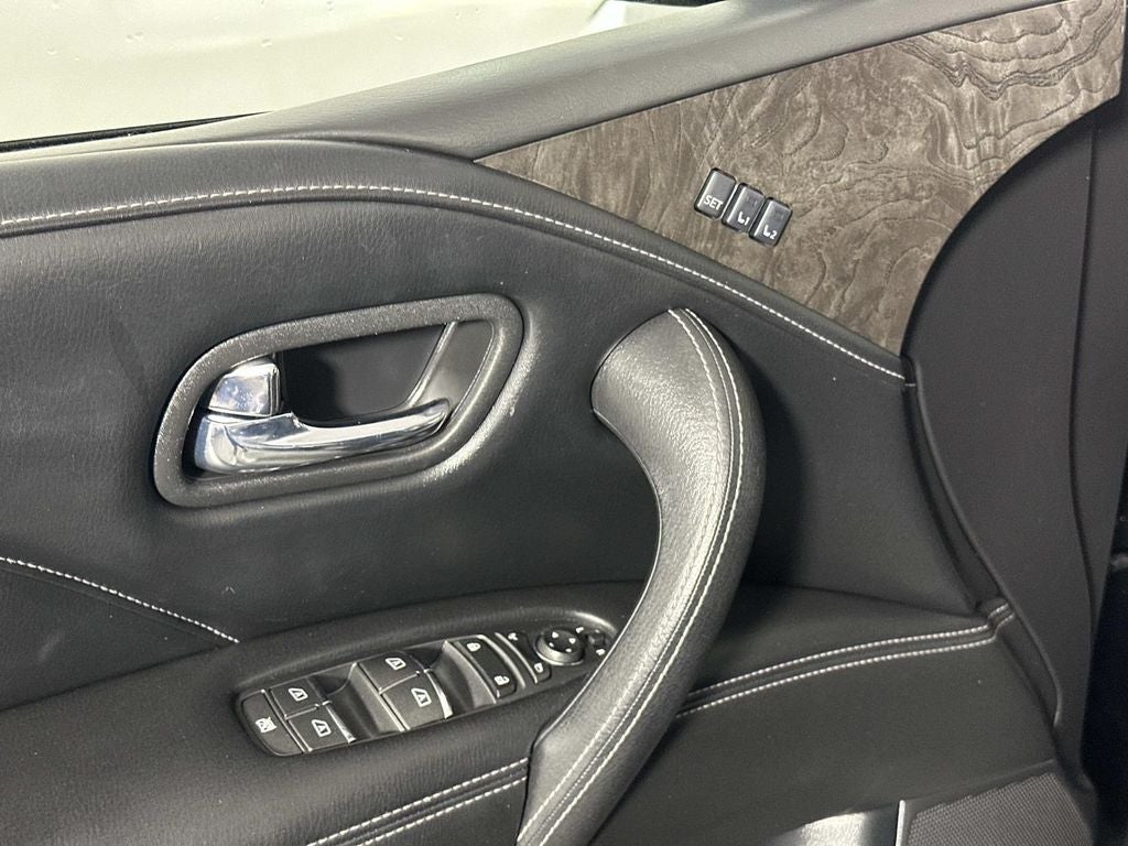 2020 INFINITI QX80 LUXE