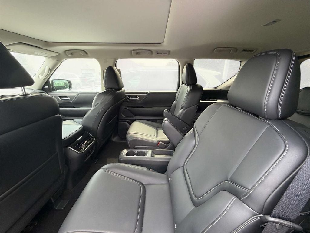 2025 INFINITI QX80 PURE