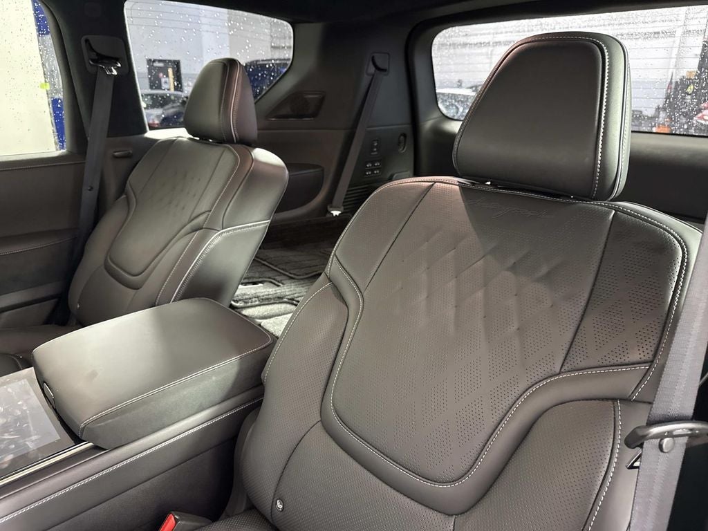 2025 INFINITI QX80 AUTOGRAPH