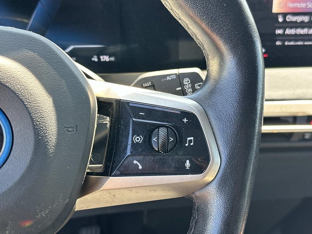 2023 BMW iX M60