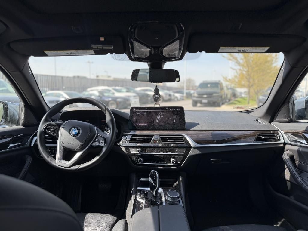 2021 BMW 5 Series 530i