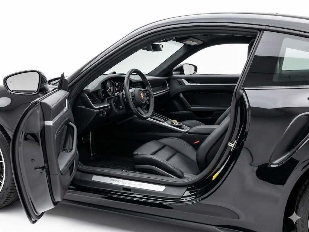 2021 Porsche 911 Turbo S