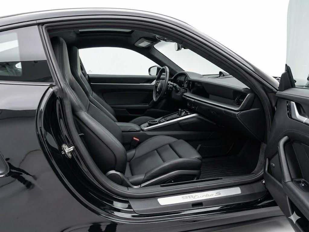 2021 Porsche 911 Turbo S