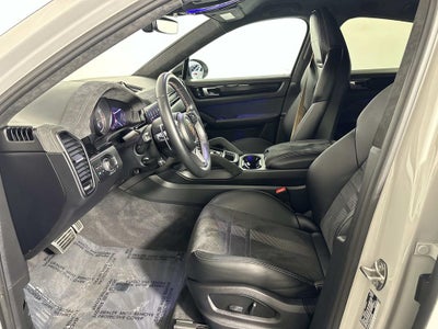 2023 Porsche Cayenne Coupe Turbo GT
