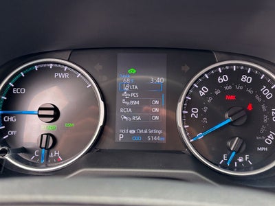 2022 Toyota RAV4 Hybrid XLE