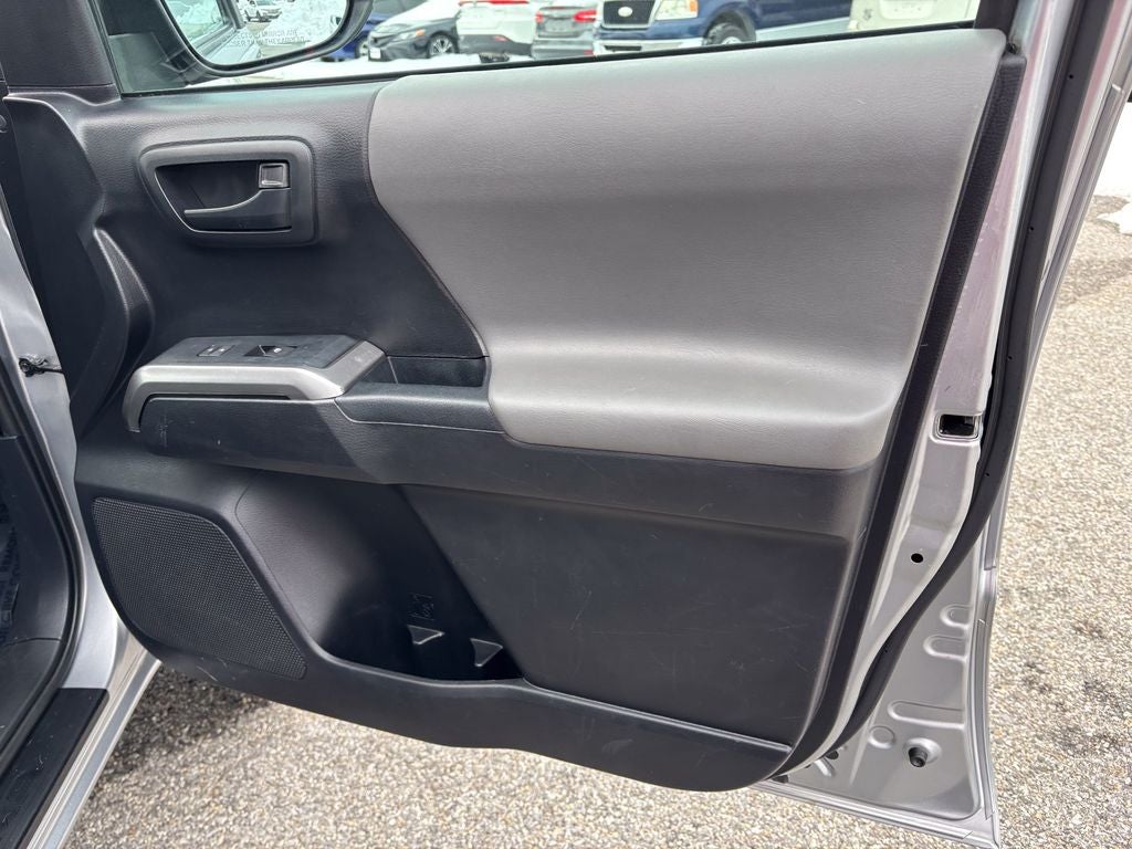 2019 Toyota Tacoma SR5 V6