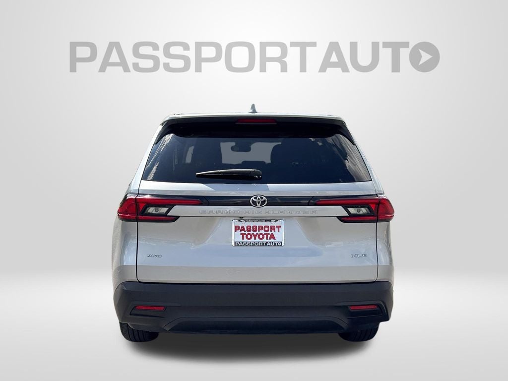 2025 Toyota Grand Highlander XLE