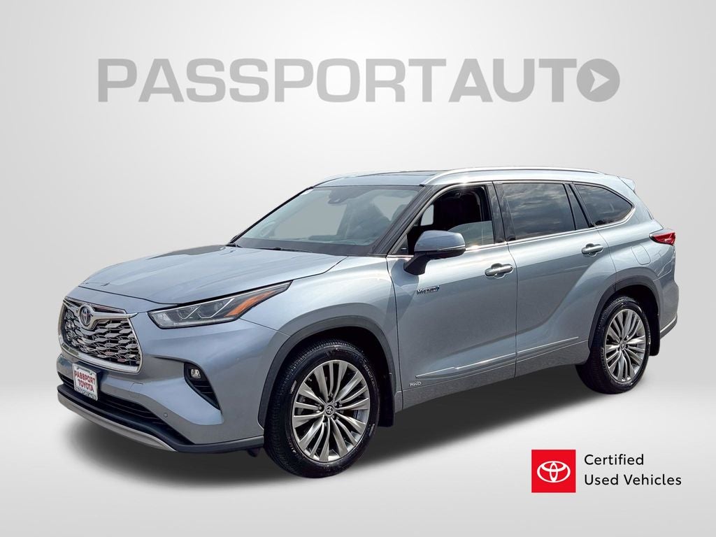 2021 Toyota Highlander Hybrid Platinum