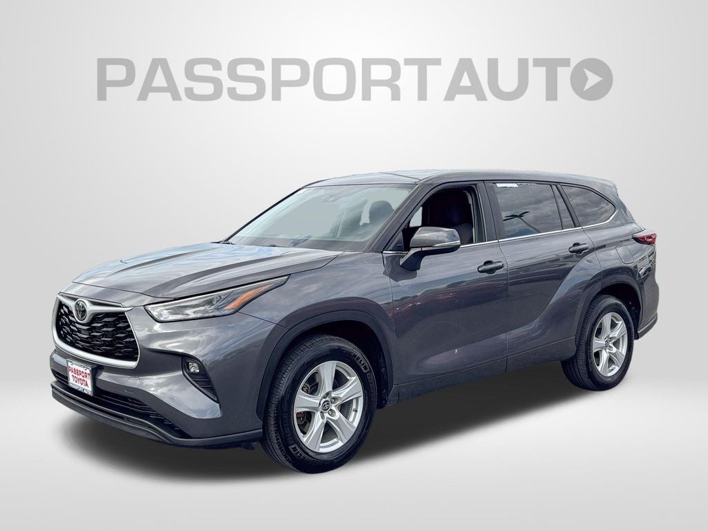 2025 Toyota Highlander LE