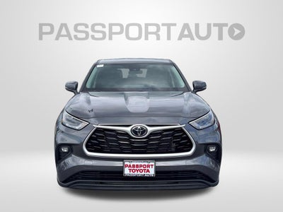 2025 Toyota Highlander LE