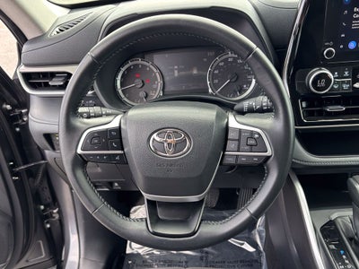 2025 Toyota Highlander LE