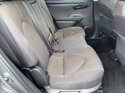 2025 Toyota Highlander LE