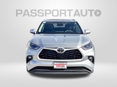 2025 Toyota Highlander XLE