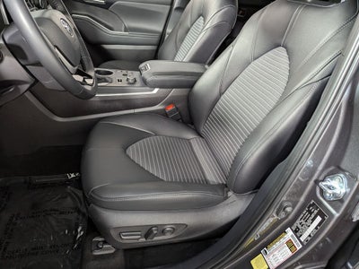 2025 Toyota Highlander XSE