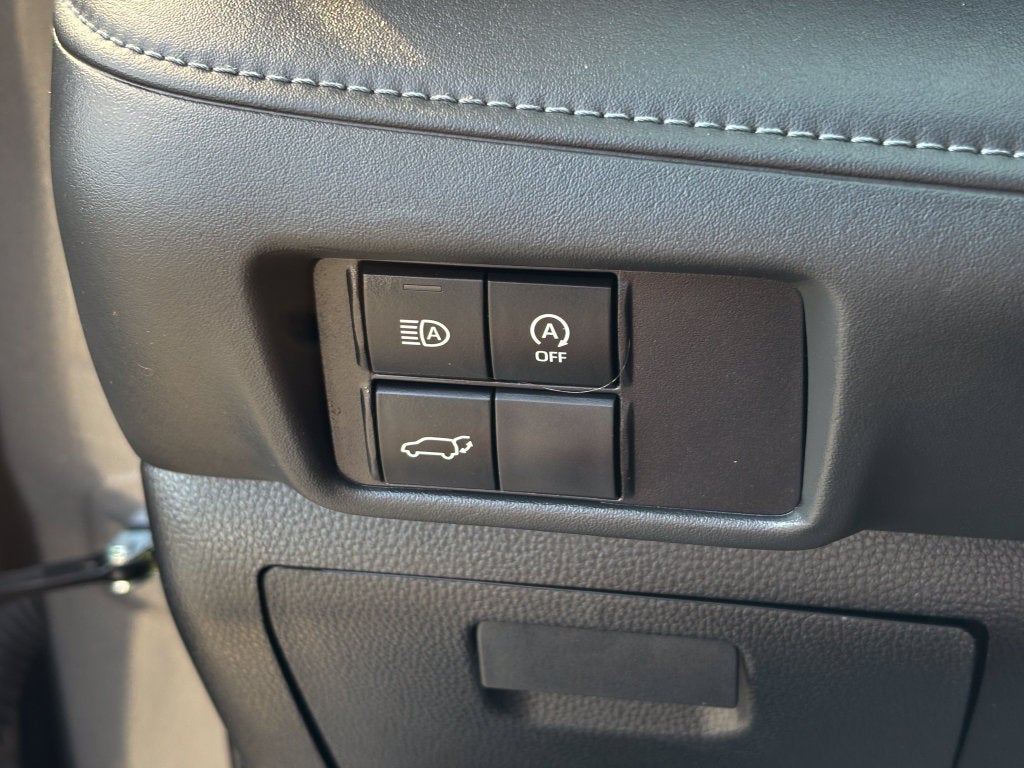 2025 Toyota Highlander XSE