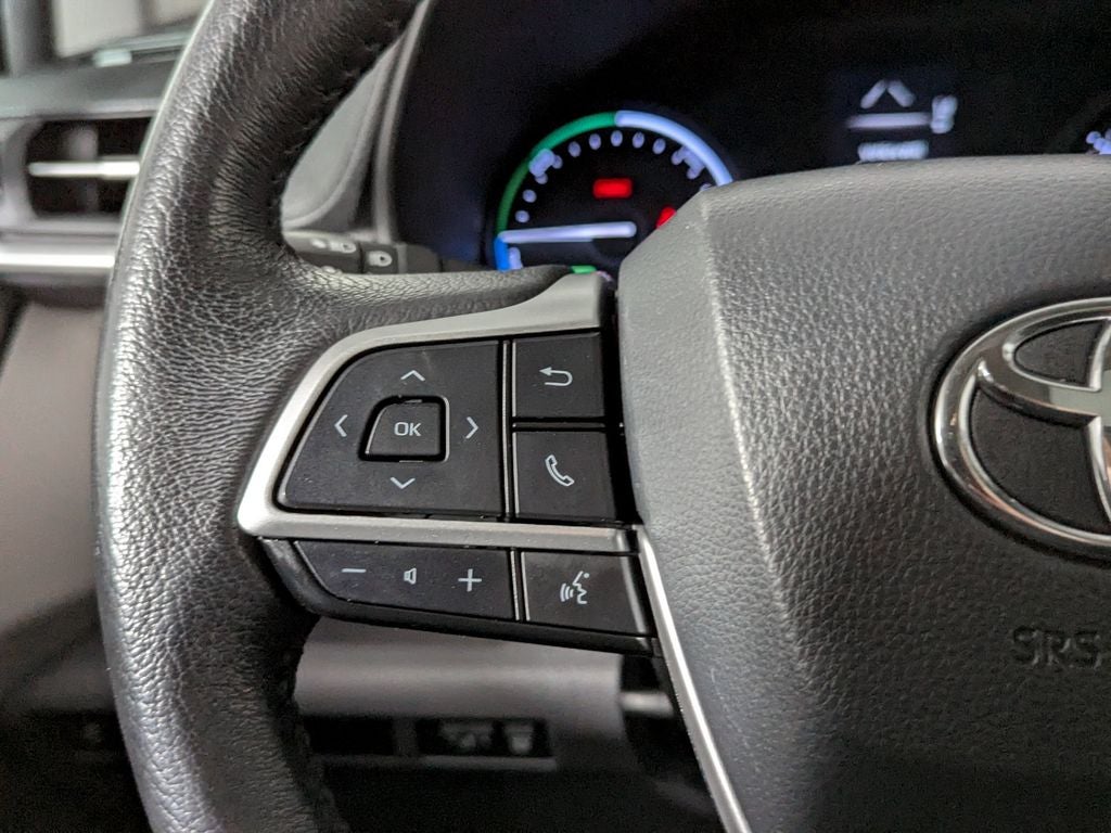 2024 Toyota Sienna XLE 8 Passenger