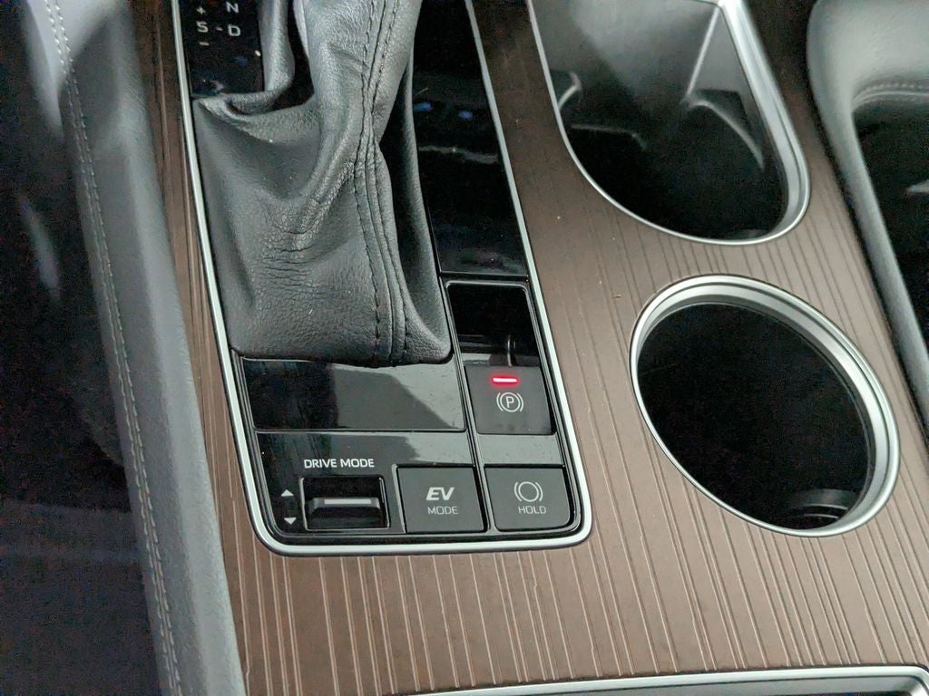 2024 Toyota Sienna XLE 8 Passenger