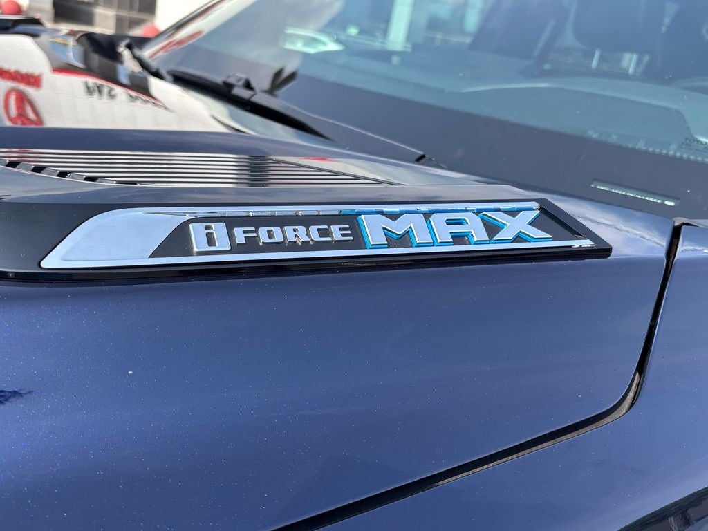 2023 Toyota Tundra Hybrid Platinum