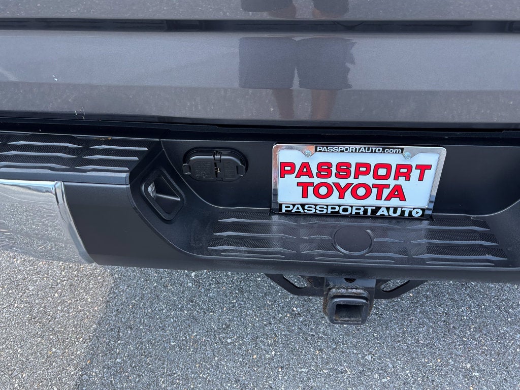 2017 Toyota Tundra SR5 4.6L V8