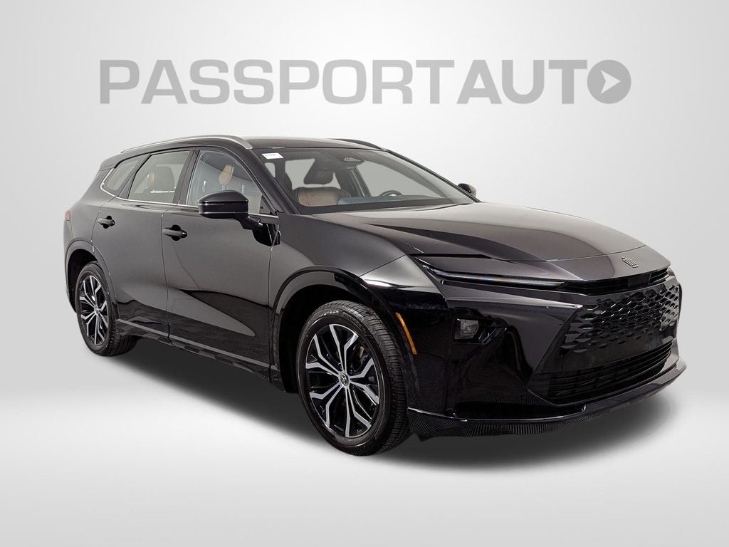 2025 Toyota Crown Signia XLE