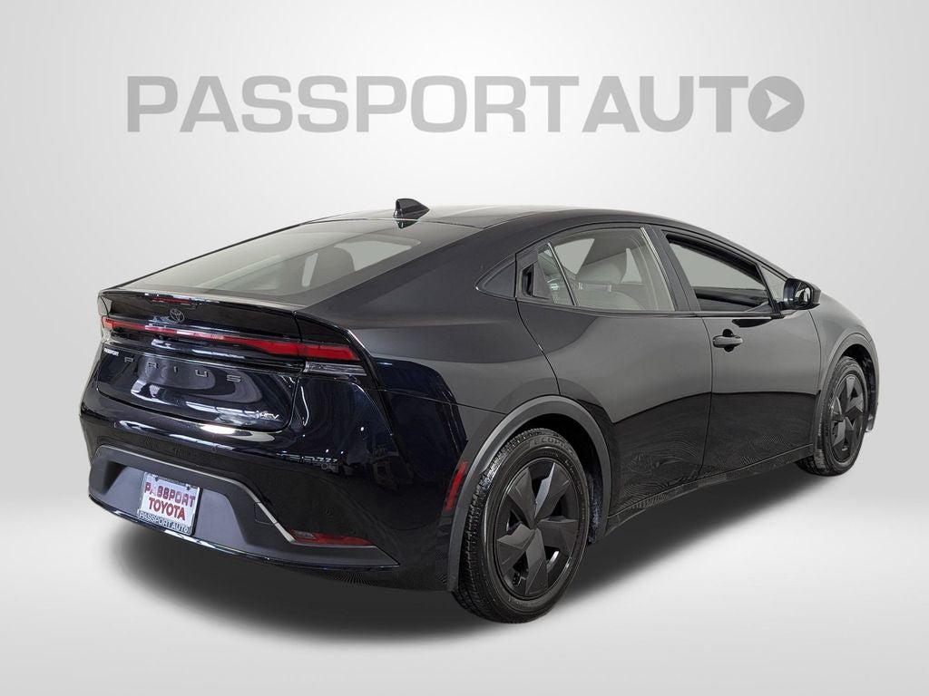 2024 Toyota Prius LE