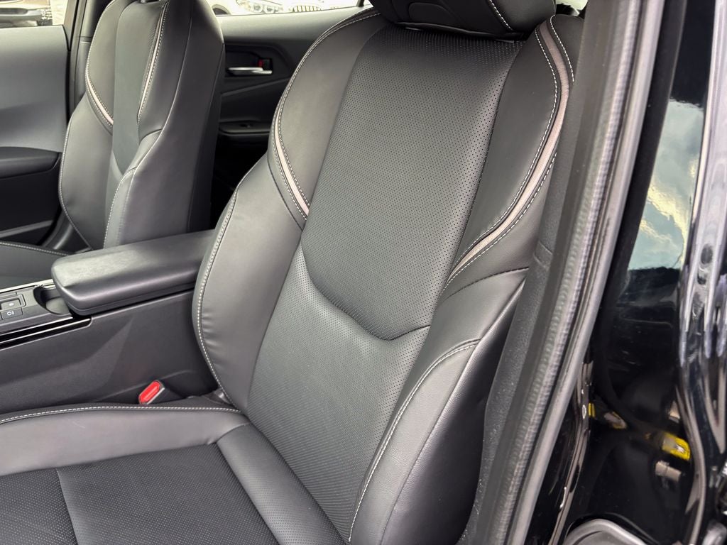 2025 Toyota Prius XLE