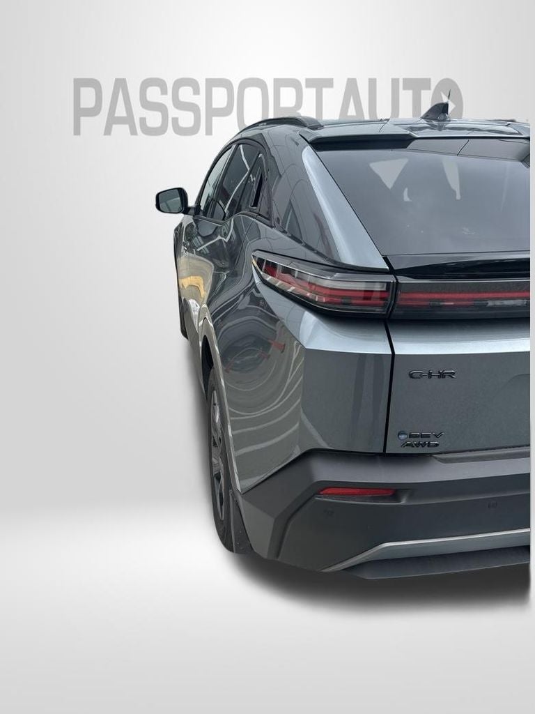 2026 Toyota C-HR SE