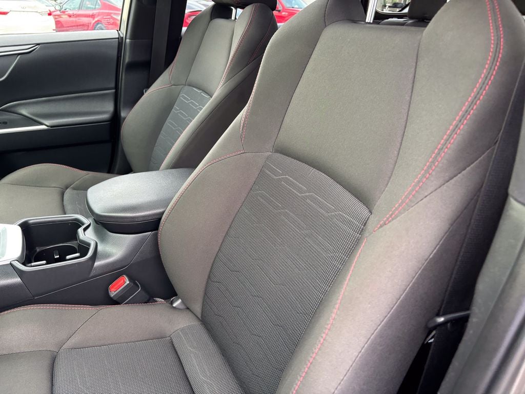 2024 Toyota RAV4 Prime SE