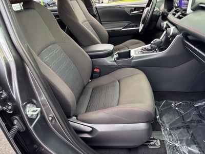2024 Toyota RAV4 Prime SE