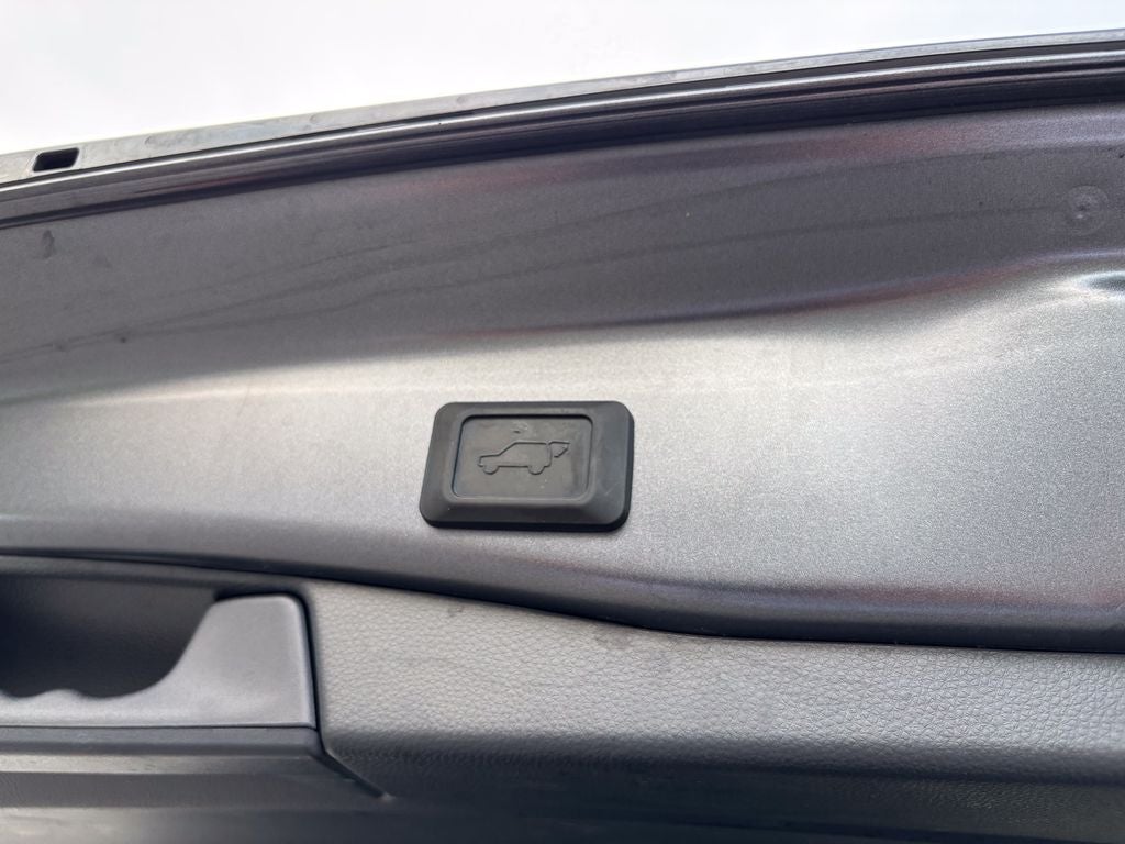 2024 Toyota RAV4 Prime SE