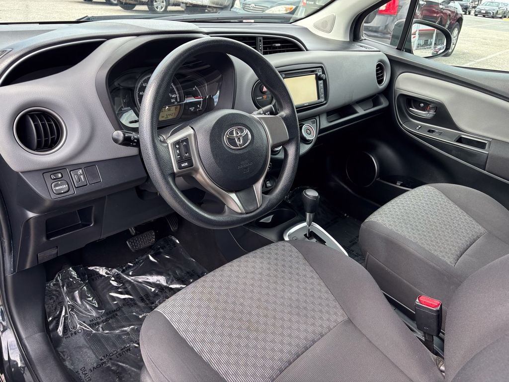 2015 Toyota Yaris LE
